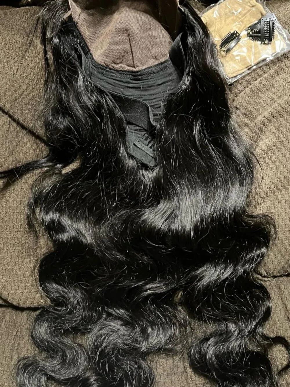 Women's 28 Inch Human Hair Body Wave Glue less 5x5 Closure Wig Pre Plucked 180%